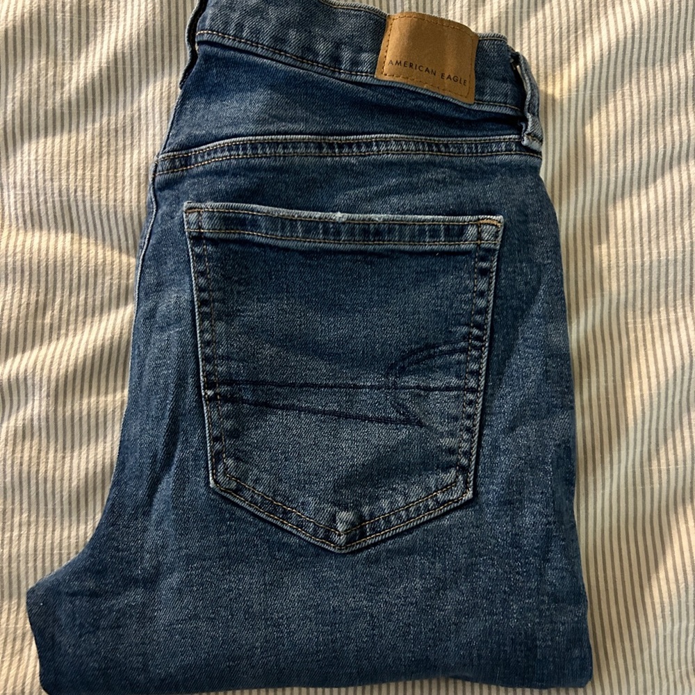 American Eagle Outfitters Men's Dark Blue Jeans